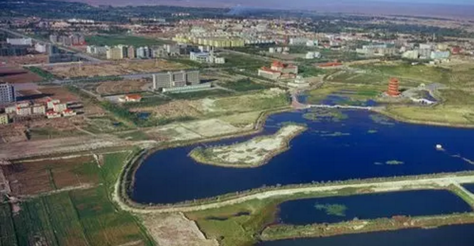 東方龍商務(wù)與玉門市達(dá)成委托招商引資合作,助力轉(zhuǎn)型發(fā)展、跨越發(fā)展 東方龍商務(wù)與玉門市達(dá)成委托招商引資合作,助力轉(zhuǎn)型發(fā)展、跨越發(fā)展