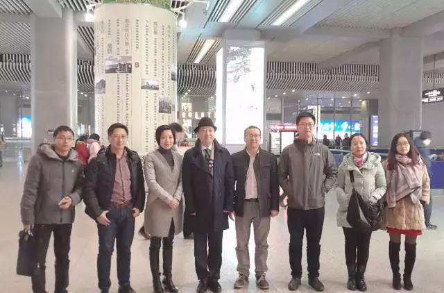 東方龍商務(wù)CEO陳谷音陪同四批投資選址項目方針對性考察南京棲霞區(qū)