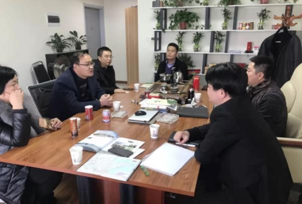 陪同政府園區(qū)對接考察食品飲料加工投資選址項目,將進(jìn)一步推進(jìn)項目落地 陪同政府園區(qū)對接考察食品飲料加工投資選址項目,將進(jìn)一步推進(jìn)項目落地