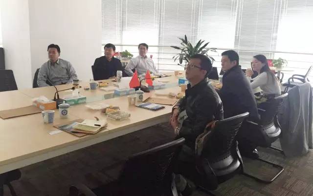 東方龍商務應邀考察上海奉賢四團鎮(zhèn),雙方深入交流委托招商引資工作 東方龍商務應邀考察上海奉賢四團鎮(zhèn),雙方深入交流委托招商引資工作