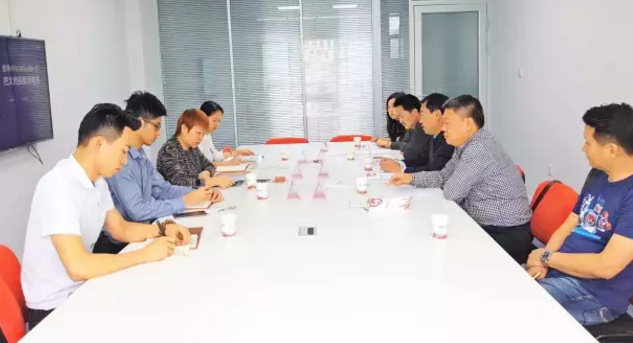 白銀市白銀區領導考察東方龍商務深圳分公司,交流洽談委托招商引資合作事宜 白銀市白銀區領導考察東方龍商務深圳分公司,交流洽談委托招商引資合作事宜