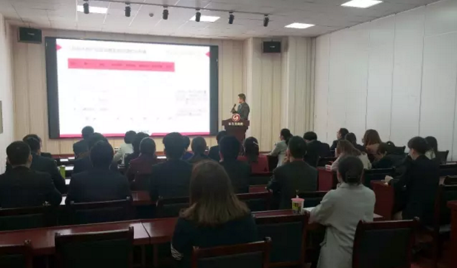 東方龍商務舉行三月份總結大會,全面總結一季度工作 東方龍商務舉行三月份總結大會,全面總結一季度工作