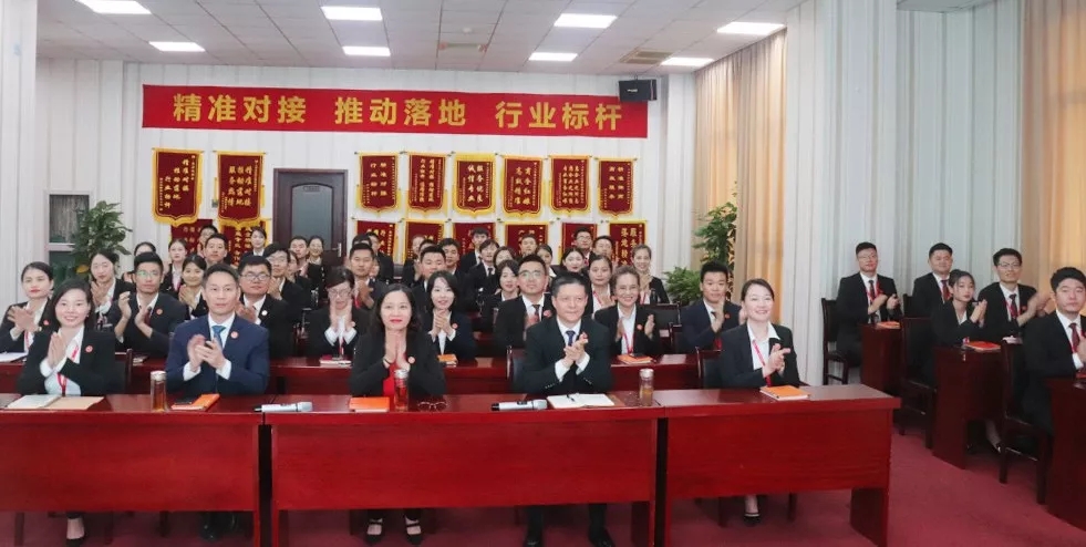【項(xiàng)目評(píng)估會(huì)】東方龍商務(wù)集團(tuán)舉行九月下旬項(xiàng)目評(píng)估會(huì),30個(gè)優(yōu)質(zhì)項(xiàng)目經(jīng)評(píng)估可對(duì)接全國(guó)政府園區(qū)! 【項(xiàng)目評(píng)估會(huì)】東方龍商務(wù)集團(tuán)舉行九月下旬項(xiàng)目評(píng)估會(huì),30個(gè)優(yōu)質(zhì)項(xiàng)目經(jīng)評(píng)估可對(duì)接全國(guó)政府園區(qū)!