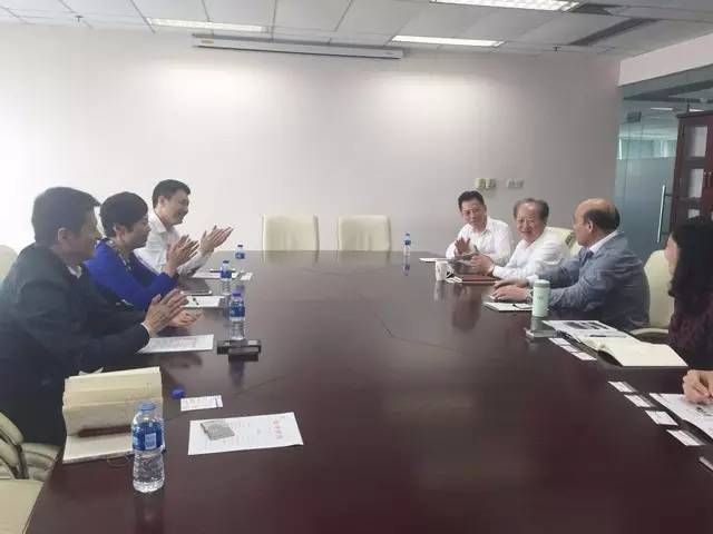 東方龍商務與福卡智庫強強聯合,全面達成深度戰略合作 東方龍商務與福卡智庫強強聯合,全面達成深度戰略合作