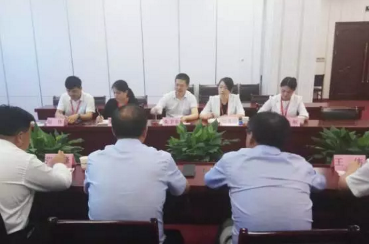 河南永城市人大主任李宗巖一行專程考察調(diào)研東方龍商務(wù),深度了解委托招商引資模式,雙方將務(wù)實(shí)推進(jìn)合作 河南永城市人大主任李宗巖一行專程考察調(diào)研東方龍商務(wù),深度了解委托招商引資模式,雙方將務(wù)實(shí)推進(jìn)合作