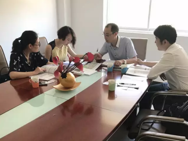 陪同嘉興余新鎮(zhèn)對接考察高端機(jī)電設(shè)備投資選址項(xiàng)目，進(jìn)一步推進(jìn)項(xiàng)目合作