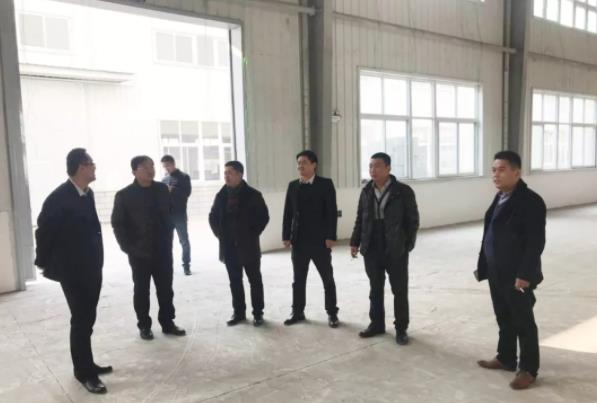 陪同政府園區(qū)對接考察食品飲料加工投資選址項目,將進(jìn)一步推進(jìn)項目落地 陪同政府園區(qū)對接考察食品飲料加工投資選址項目,將進(jìn)一步推進(jìn)項目落地