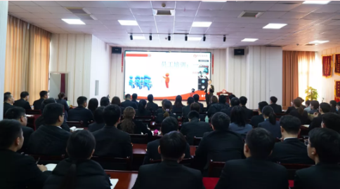 東方龍商務集團開展年終系列培訓，為實現2021年目標鍛造專業招商團隊