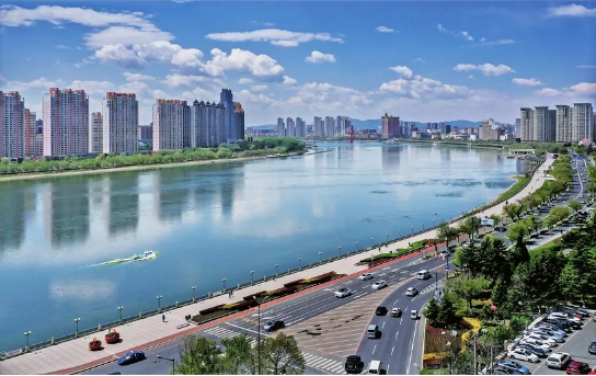 集團助力吉林省吉林高新區(qū)委托招商引資，加速建設(shè)東北振興的高質(zhì)量發(fā)展示范高地