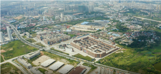 集團全力助推江西省鷹潭市月湖區(qū)委托招商引資，以“園區(qū)經(jīng)濟”為抓手，打造發(fā)展“增長極”