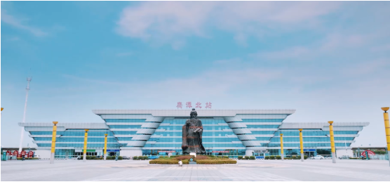 集團全力助推江西省鷹潭市月湖區(qū)委托招商引資，以“園區(qū)經(jīng)濟”為抓手，打造發(fā)展“增長極”