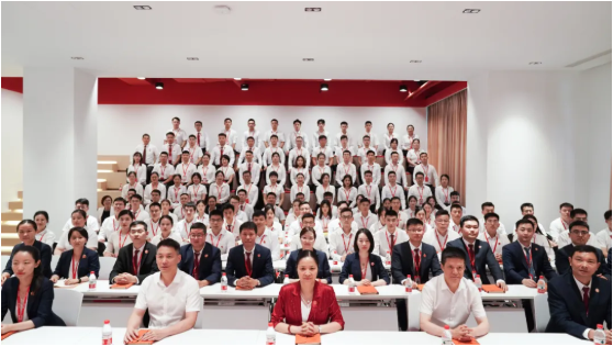 三地齊亮相，拼干勁，創(chuàng)戰(zhàn)績！集團(tuán)成功舉行9月份委托招商引資經(jīng)營服務(wù)分析暨“大干100天”動(dòng)員誓師大會(huì)