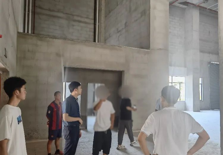 專精特新、小巨人企業(yè)！老牌精密零部件生產(chǎn)擴建投資選址項目方實地考察江蘇某地方政府