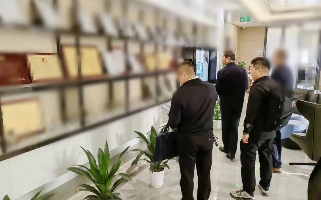 華為、小米等知名企業供應商！安徽某地方政府實地對接高端光學制造生產投資選址項目