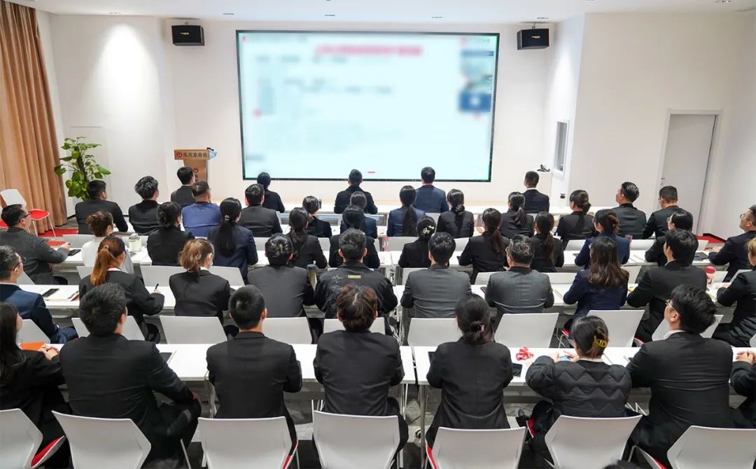 共繪招商“同心圓”，架起政企合作“連心橋”！4月上旬，集團27個優(yōu)質(zhì)投資選址項目成功通過評估