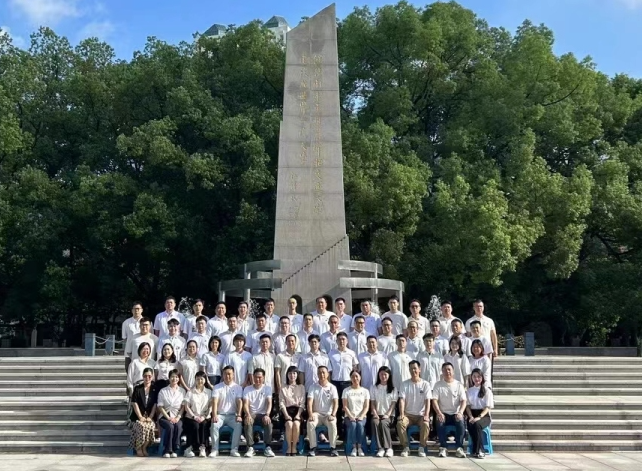 開講啦！集團董事長/CEO陳谷音走進上海交通大學講堂，為廣東海珠區石溪聯社考察團做專業招商實戰培訓