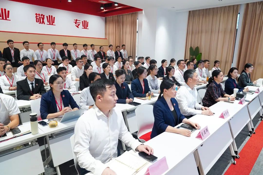 迎進博，抓服務，東方龍商務再出擊！10月下旬，集團共35個優質投資選址項目通過評估