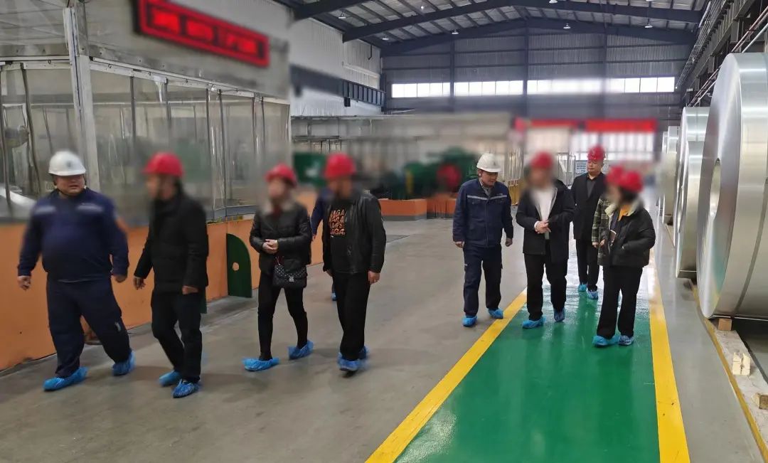 高新技術(shù)企業(yè)，產(chǎn)品暢銷多個(gè)國(guó)家和地區(qū)！著名品牌建筑裝飾材料投資選址項(xiàng)目方反向考察貴州某地方政府