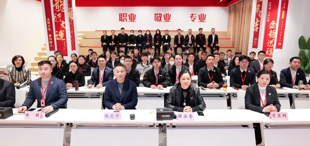 抓招商拼項目，奮力沖刺“開門紅”！3月上旬，集團共43個優質投資選址項目通過評估