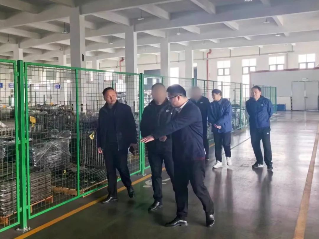 技術(shù)領(lǐng)先，出口量大，市場需求旺盛！安徽某地方政府實地對接老牌外資特種車橡膠制品生產(chǎn)擴(kuò)建投資選址項目
