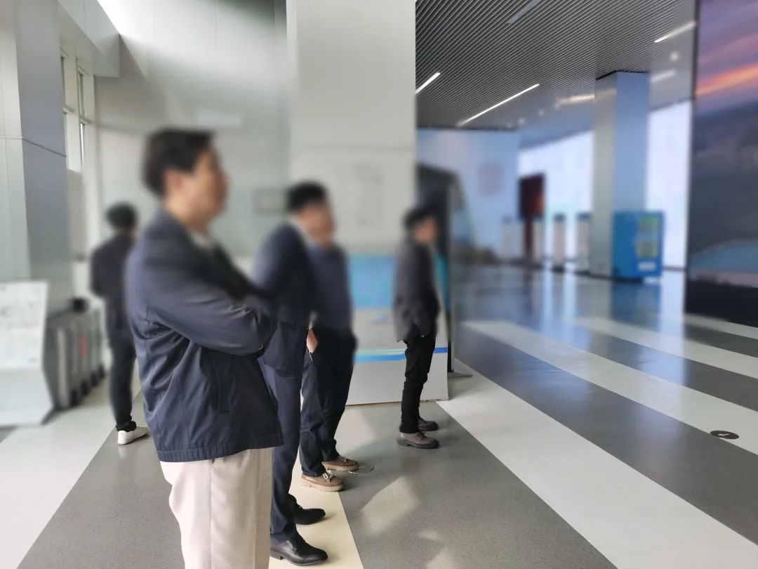 東風汽車、東山精密等企業合作伙伴！新能源固態電池擴建投資選址項目方反向考察浙江某地方政府