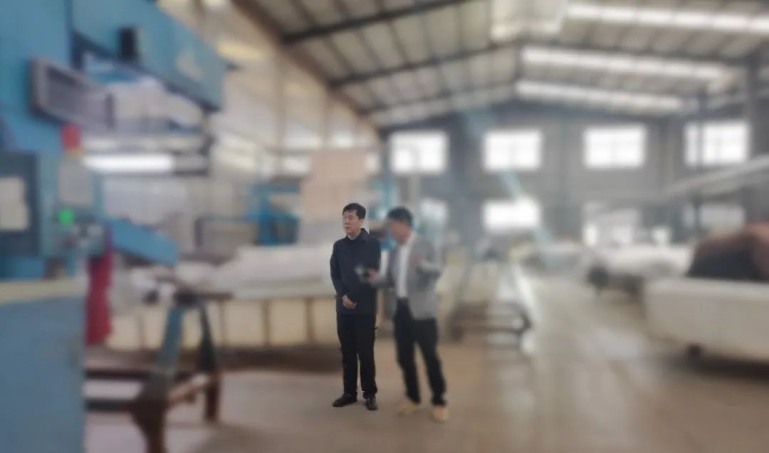 時(shí)尚服裝品牌供應(yīng)商！黑龍江某地方政府實(shí)地對接老牌紡織布料加工投資選址項(xiàng)目