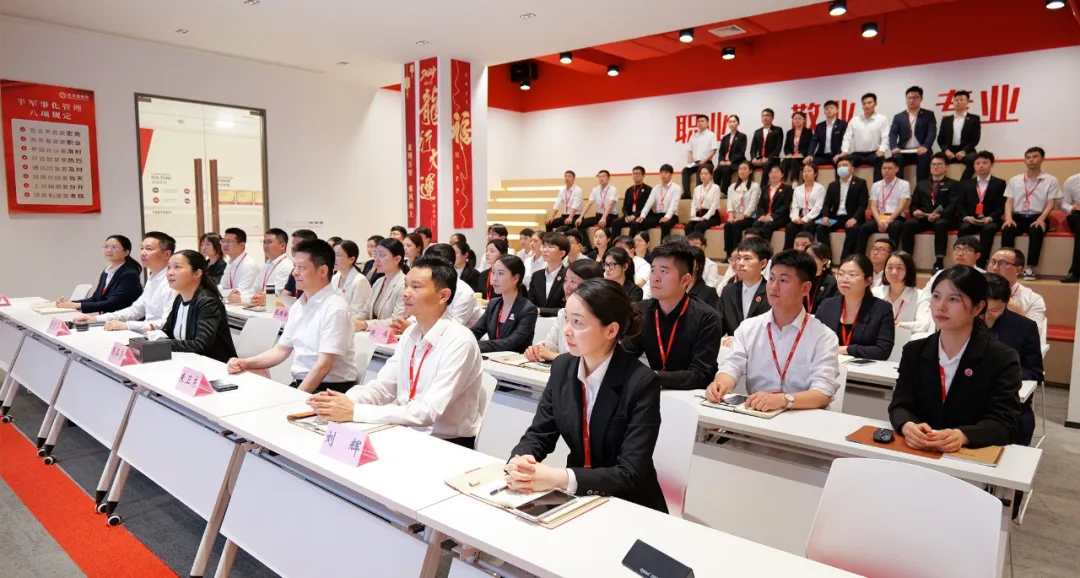 抓龍頭，鑄鏈條，強(qiáng)招商！5月下旬，集團(tuán)共39個(gè)優(yōu)質(zhì)投資選址項(xiàng)目通過評(píng)估