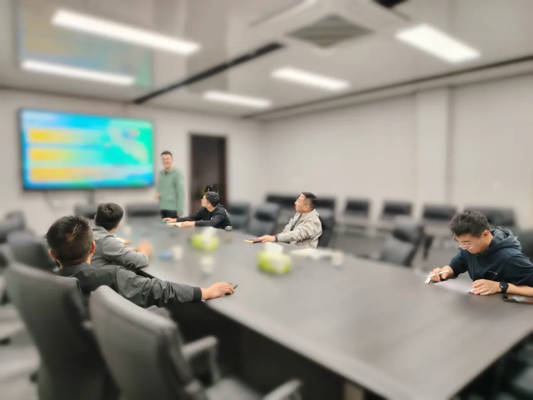 銷售渠道廣，全國擁有20多個倉儲基地！品牌調味料擴建投資選址項目方反向考察江蘇某地方政府