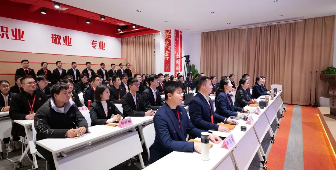 干字當(dāng)頭，項(xiàng)目上新“開門紅”！2月中旬，集團(tuán)共44個優(yōu)質(zhì)投資選址項(xiàng)目通過評估