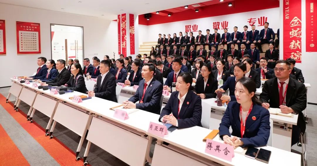 上海東方龍商務(wù)集團(tuán)以變應(yīng)變，應(yīng)對(duì)中美貿(mào)易戰(zhàn)下的招商新挑戰(zhàn)！