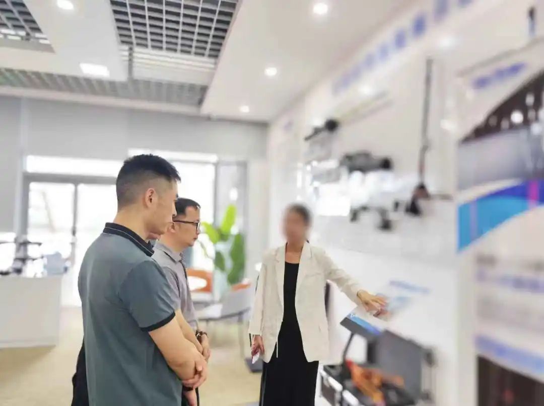 多項研發專利，合作政企超百家！四川某地方政府實地對接行業龍頭無人機飛行培訓多點布局項目