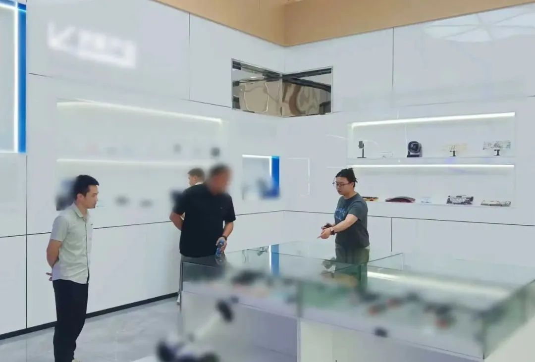 國企參股，實力雄厚！高端芯片生產擴建投資選址項目方反向考察江西某合作政府