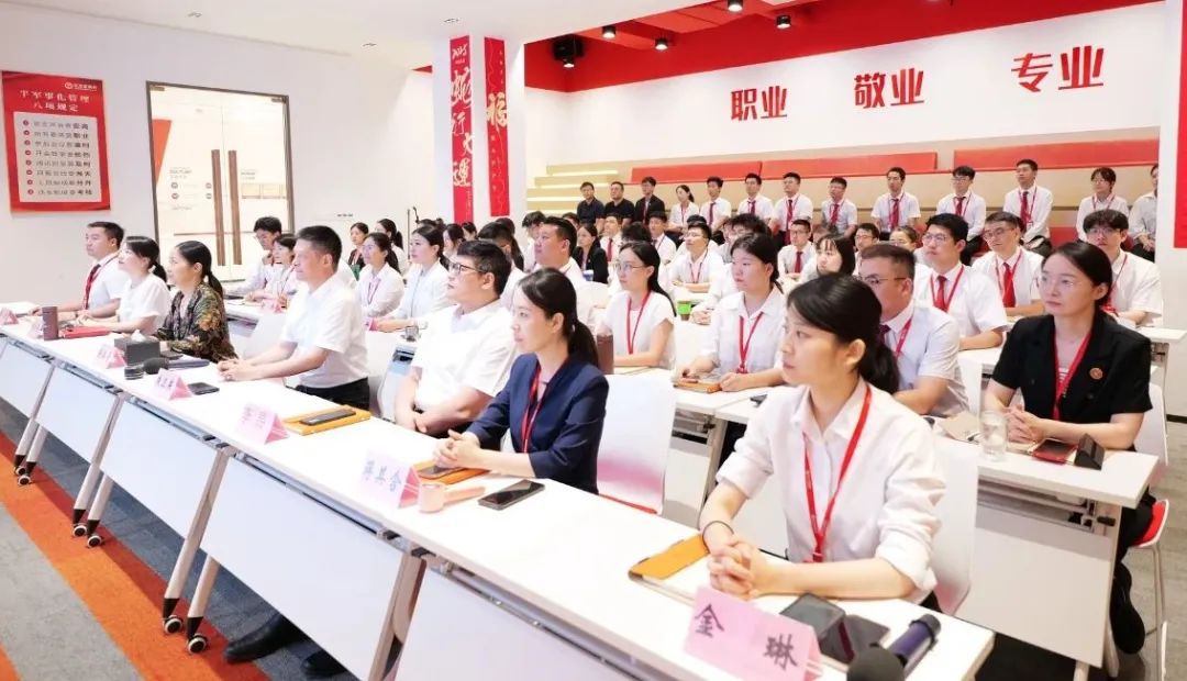 強(qiáng)化創(chuàng)新意識，保障項目開發(fā)質(zhì)量！8月上旬，集團(tuán)共28個優(yōu)質(zhì)投資選址項目通過評估