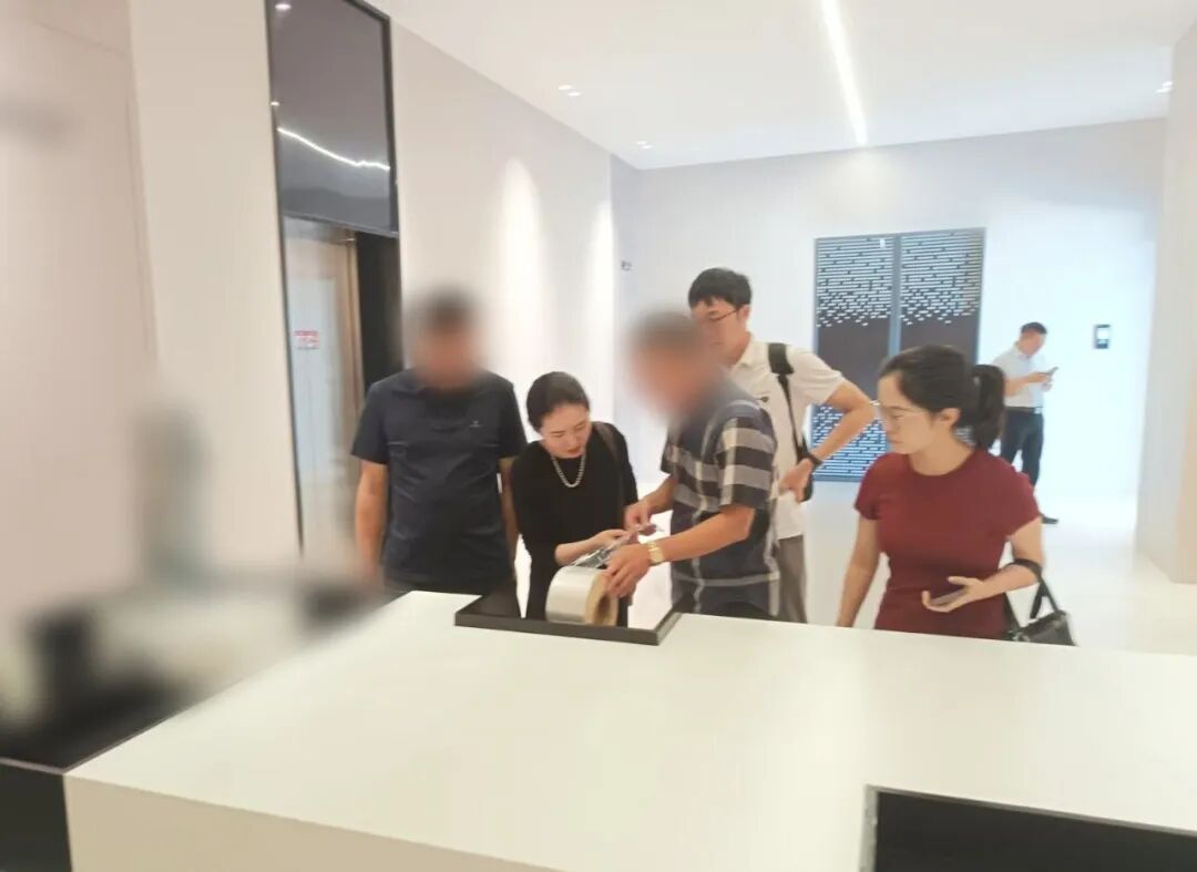 產品應用領域廣泛，市場占有率高！四川某地方政府實地對接高端新材料擴建投資選址項目