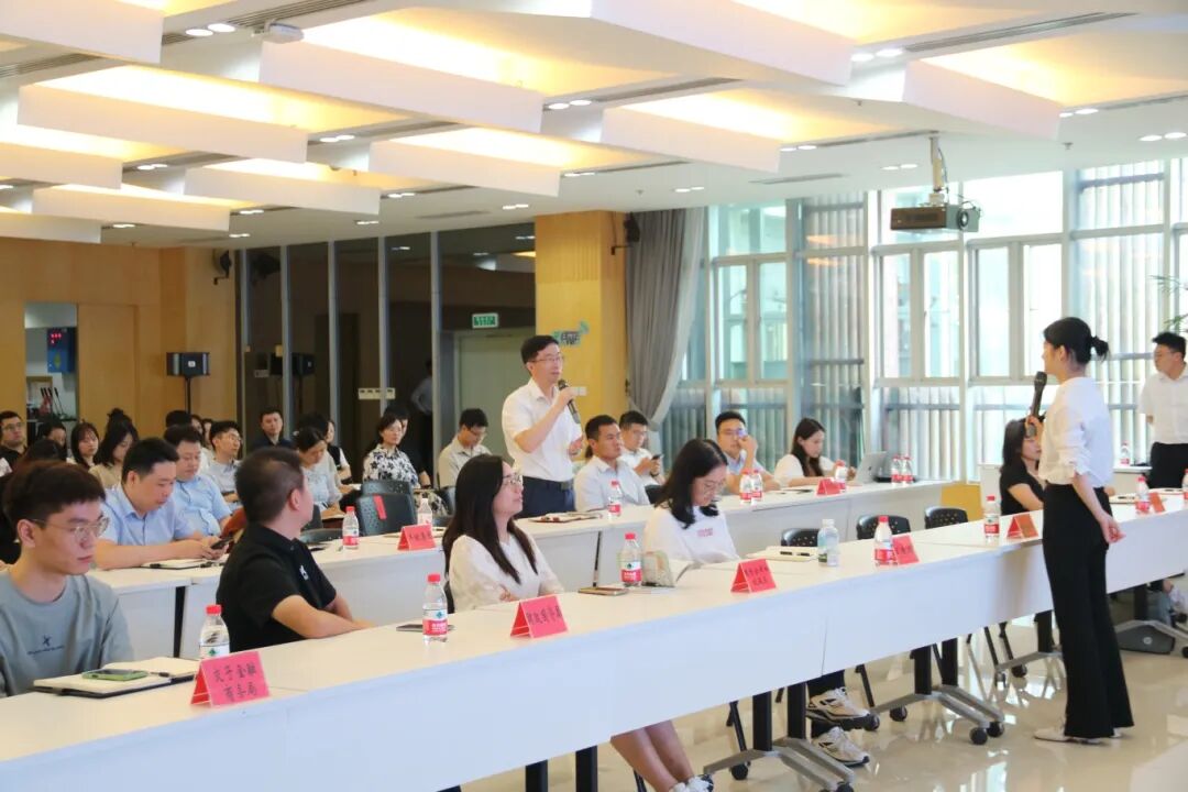 培訓規模超百人！上海東方龍商務集團應邀為成都高新區做專業招商實戰培訓