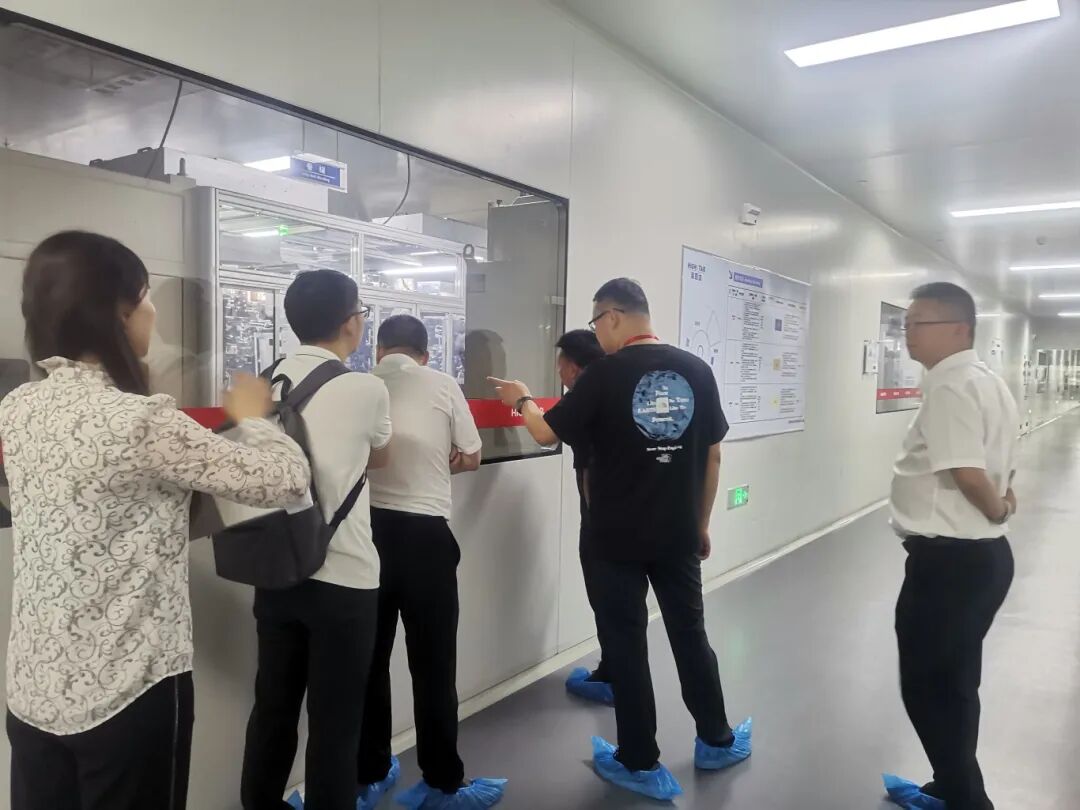 總投資8億，年產值超30億！由上海東方龍商務集團精準推介的上市控股鈉離子電池生產基地投資選址項目簽約落戶四川內江經開區