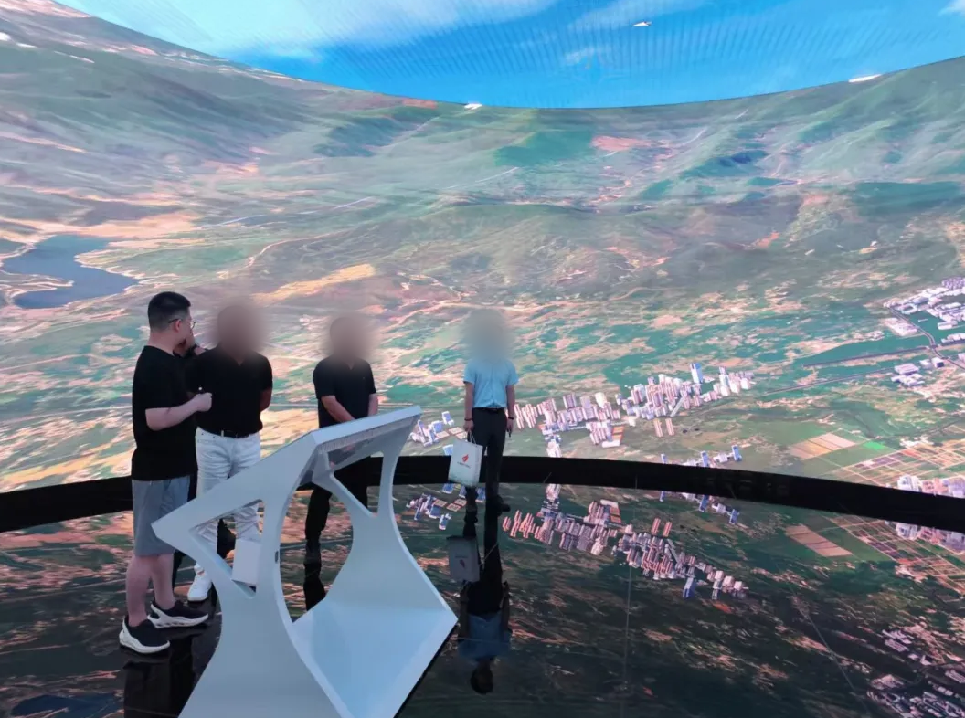 僅1個多月閃電簽約！由上海東方龍商務集團精準推介的品牌通訊設備生產擴建投資選址項目順利落戶廣東河源高新區