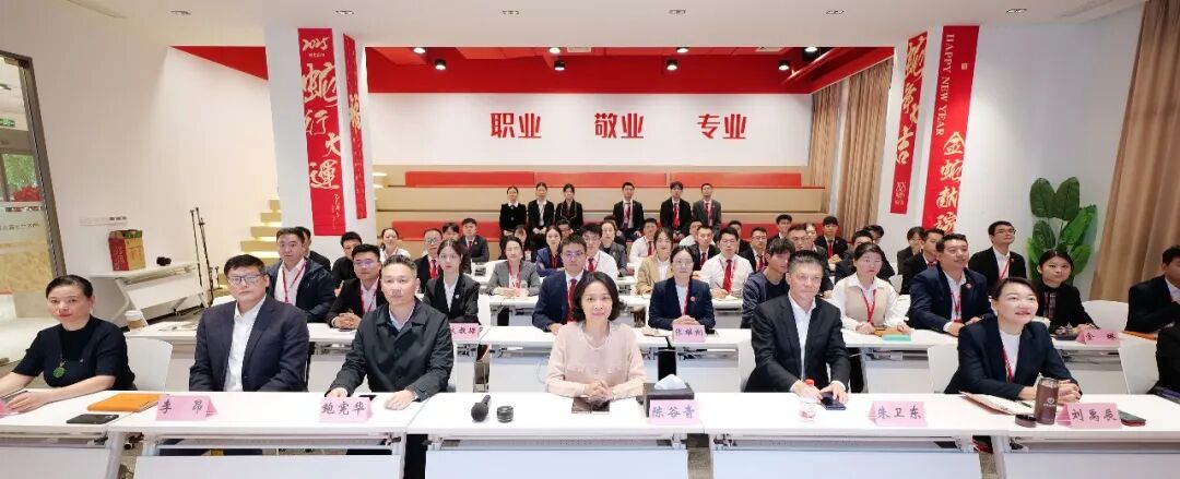 喜迎進博，決勝大干100天！10月下旬，上海東方龍商務集團共27個優質投資選址項目通過評估